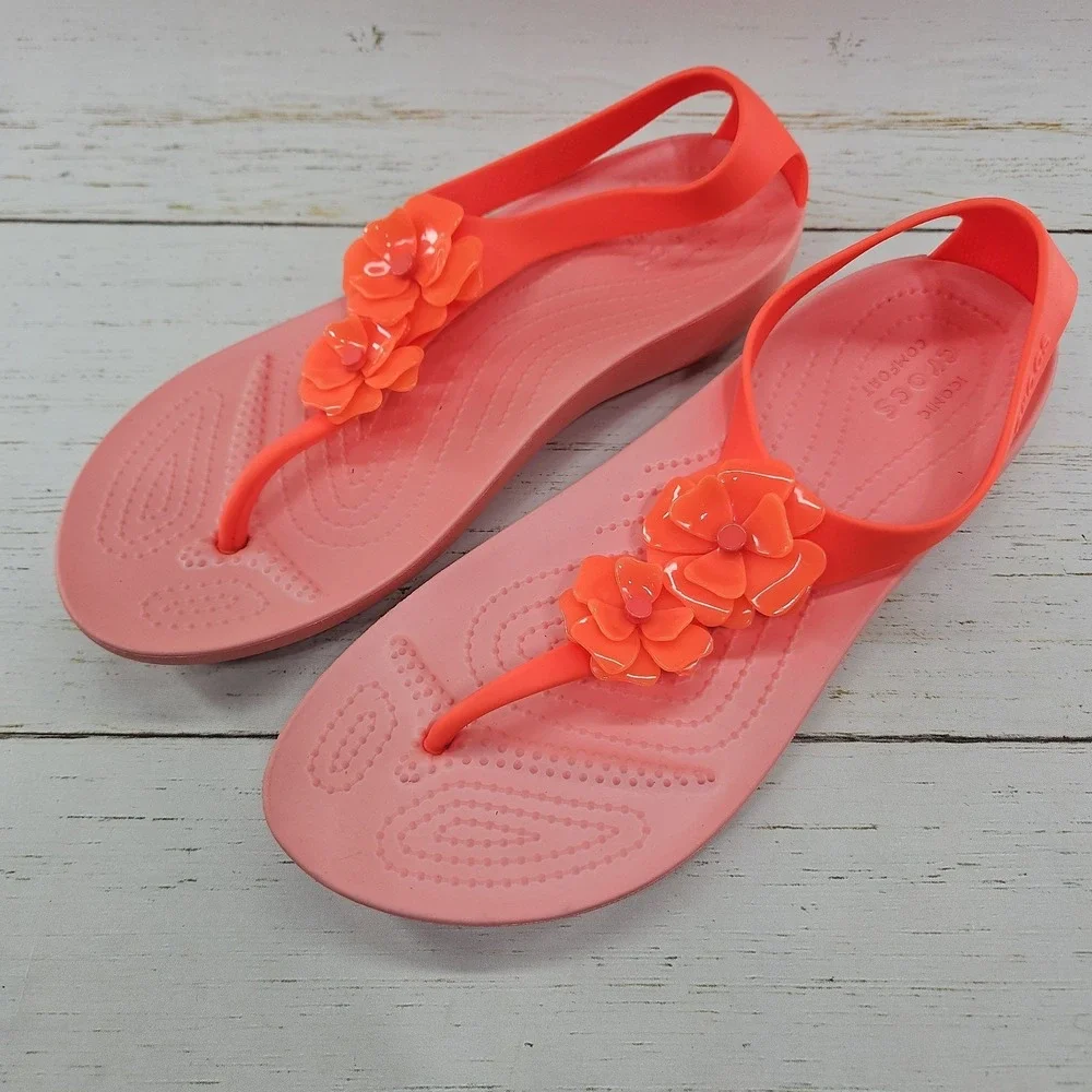 Crocs Serena Embellished Flower Sandals  Womens 9‎ Coral Orange Thong Flip Flop